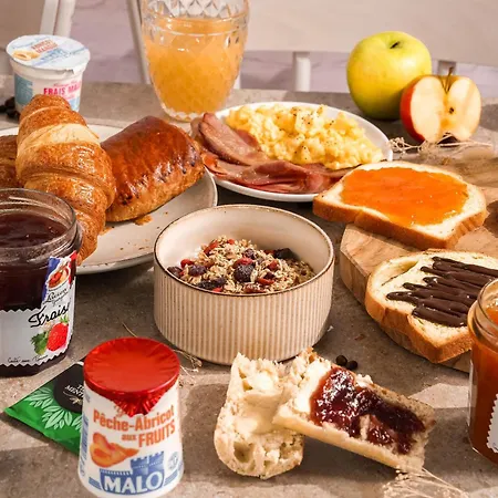 Hotel Strasbourg Nord 2*